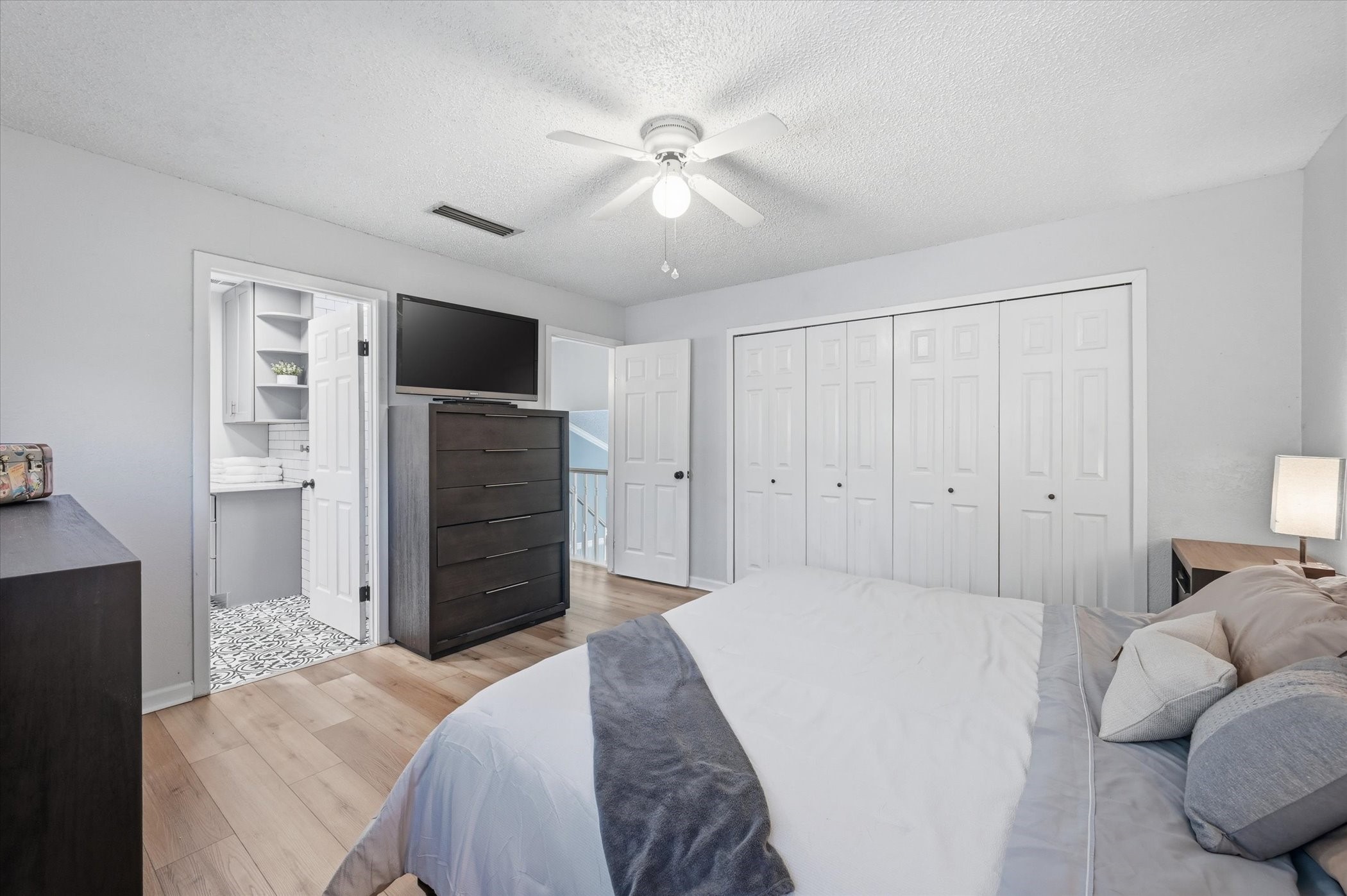 3404 Andover Drive Bedford TX 76021