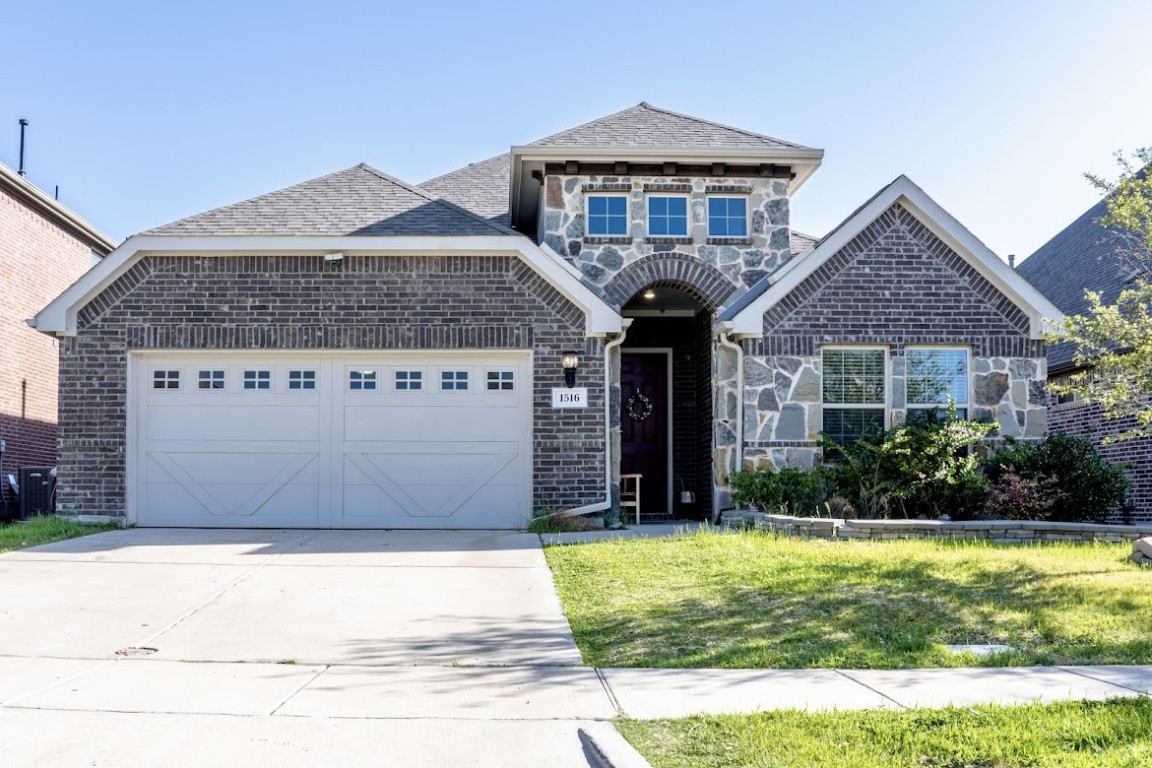 1516 Alberbrook Place Garland TX 75040