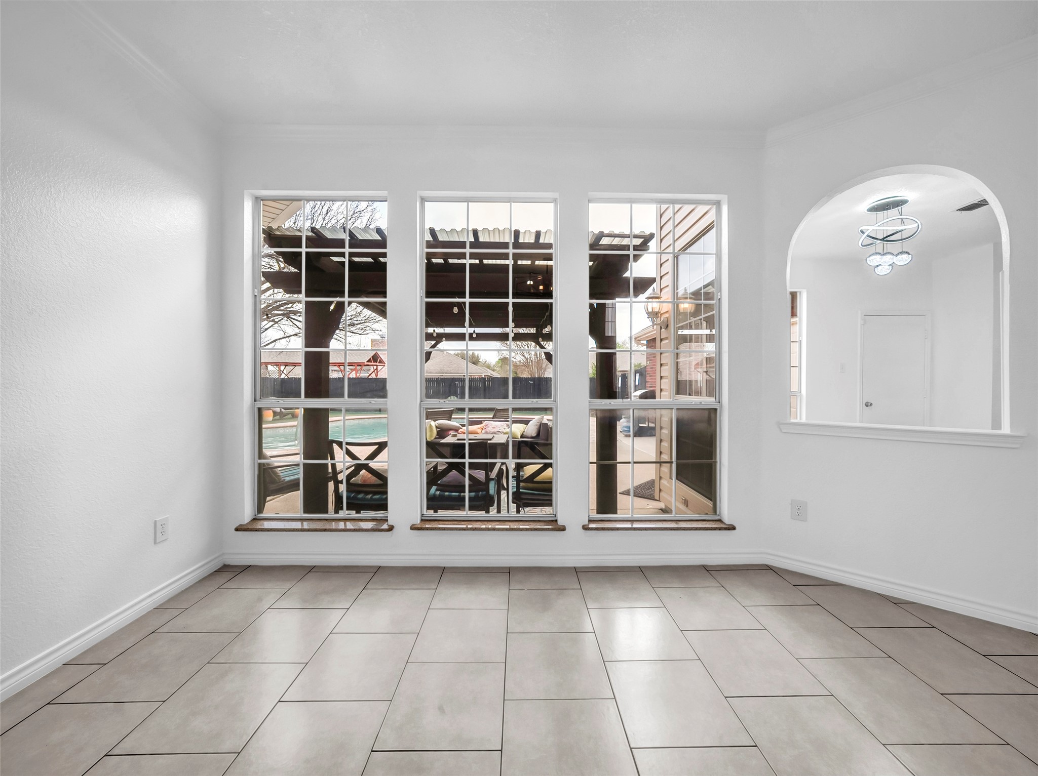 2913 Spartacus Drive Grand Prairie TX 75052