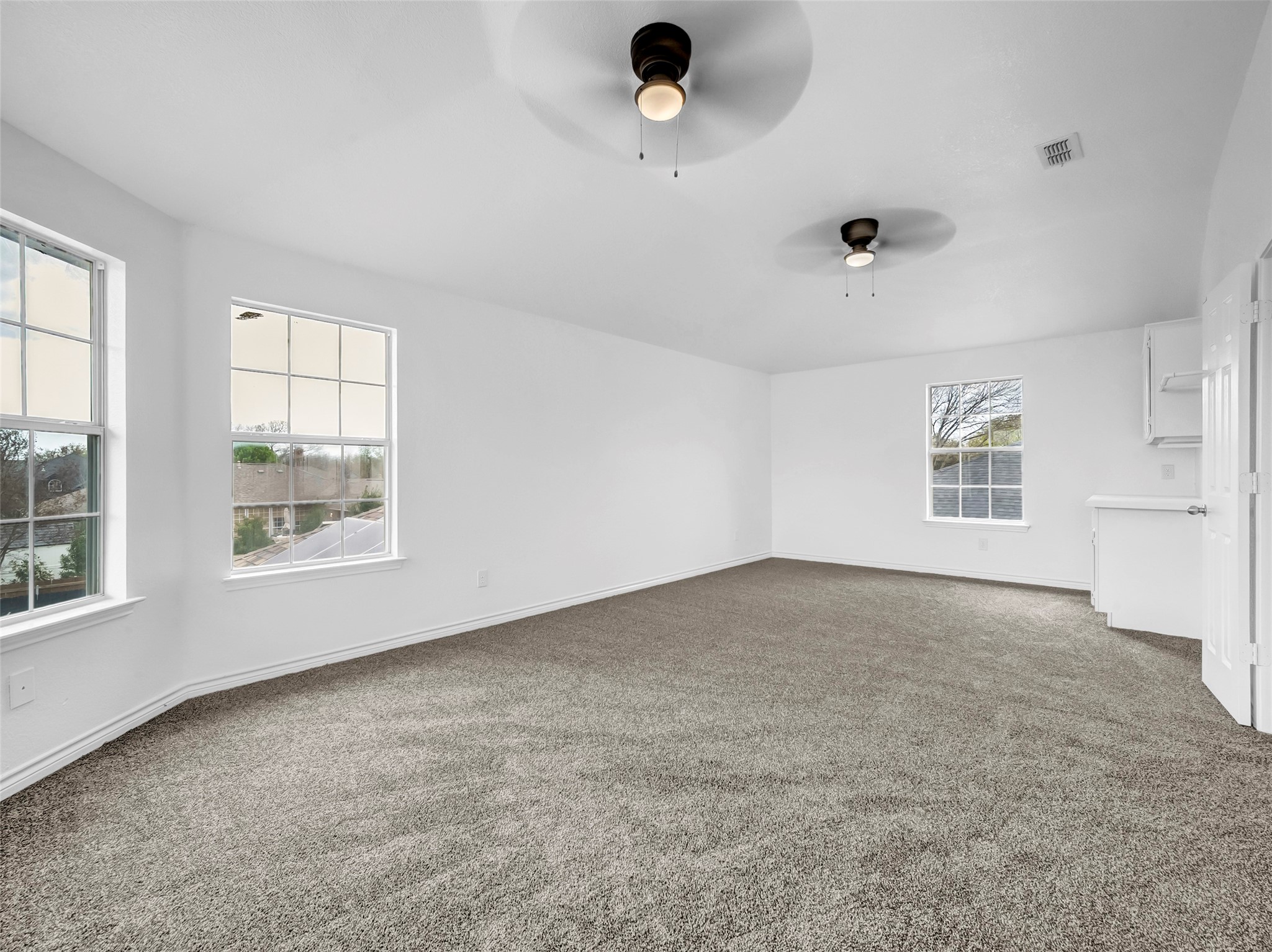 2913 Spartacus Drive Grand Prairie TX 75052