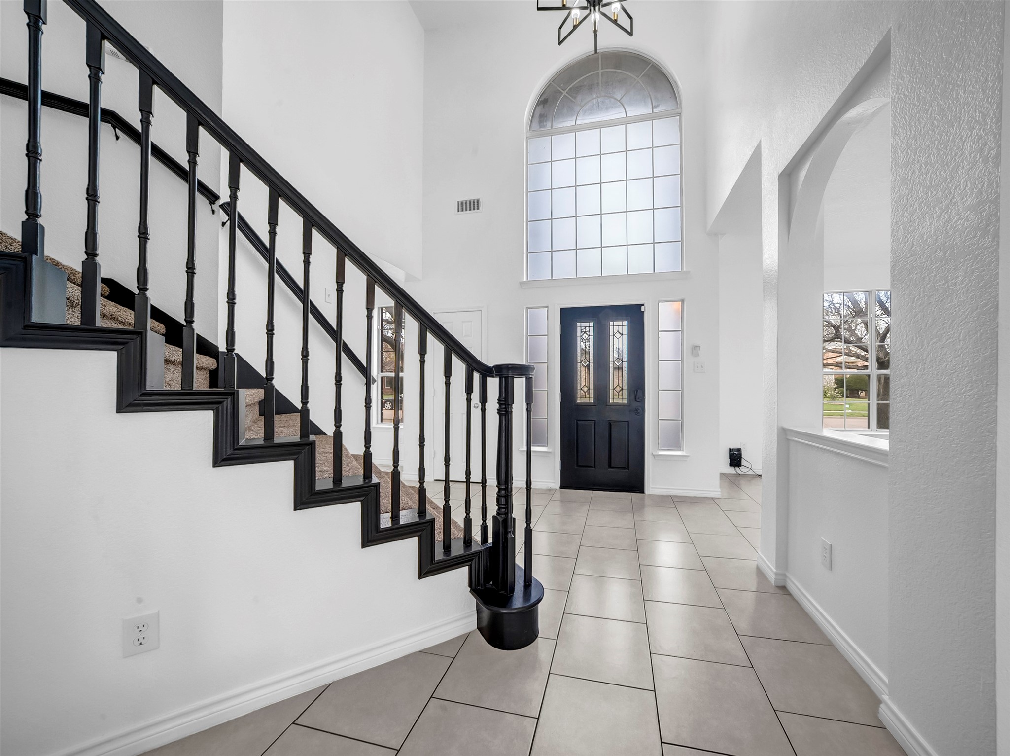 2913 Spartacus Drive Grand Prairie TX 75052