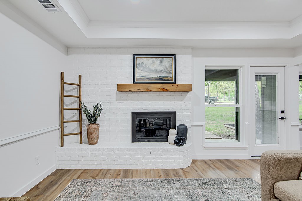715 Pheasant Run Burleson TX 76028
