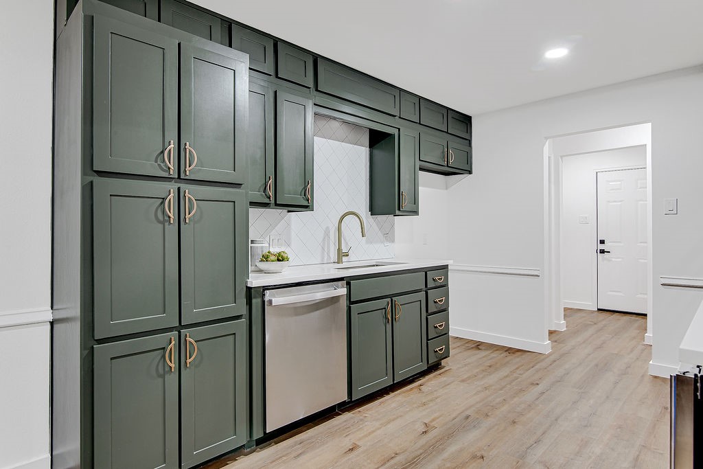 715 Pheasant Run Burleson TX 76028