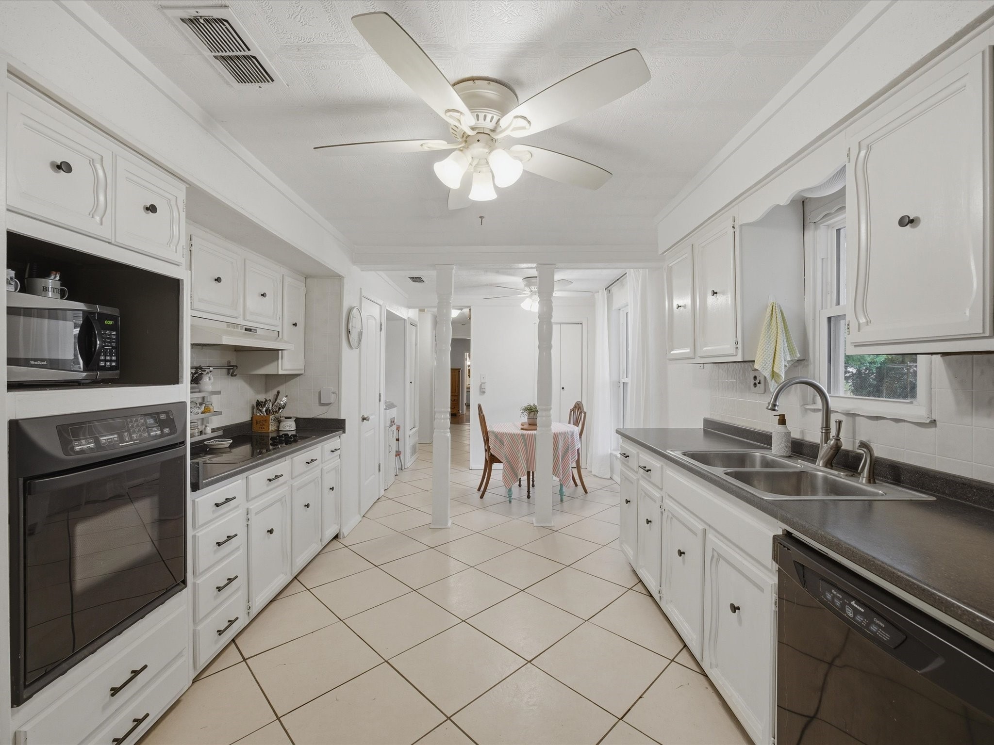 907 4th Street Graham TX 76450