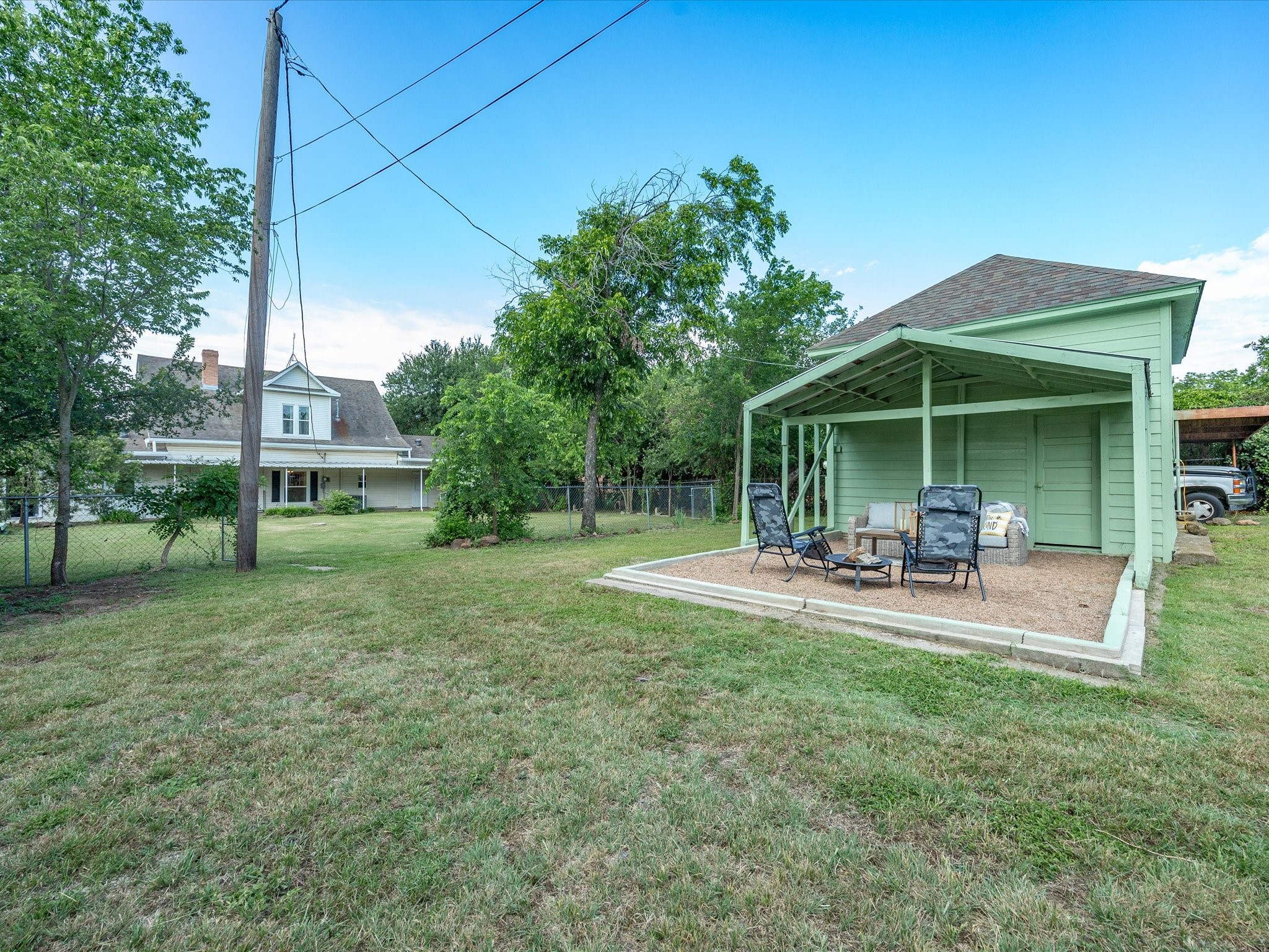 907 4th Street Graham TX 76450
