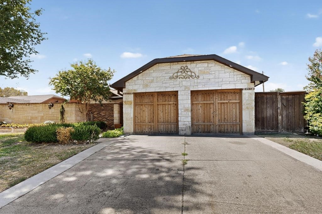 2935 Independence Drive Mesquite TX 75150