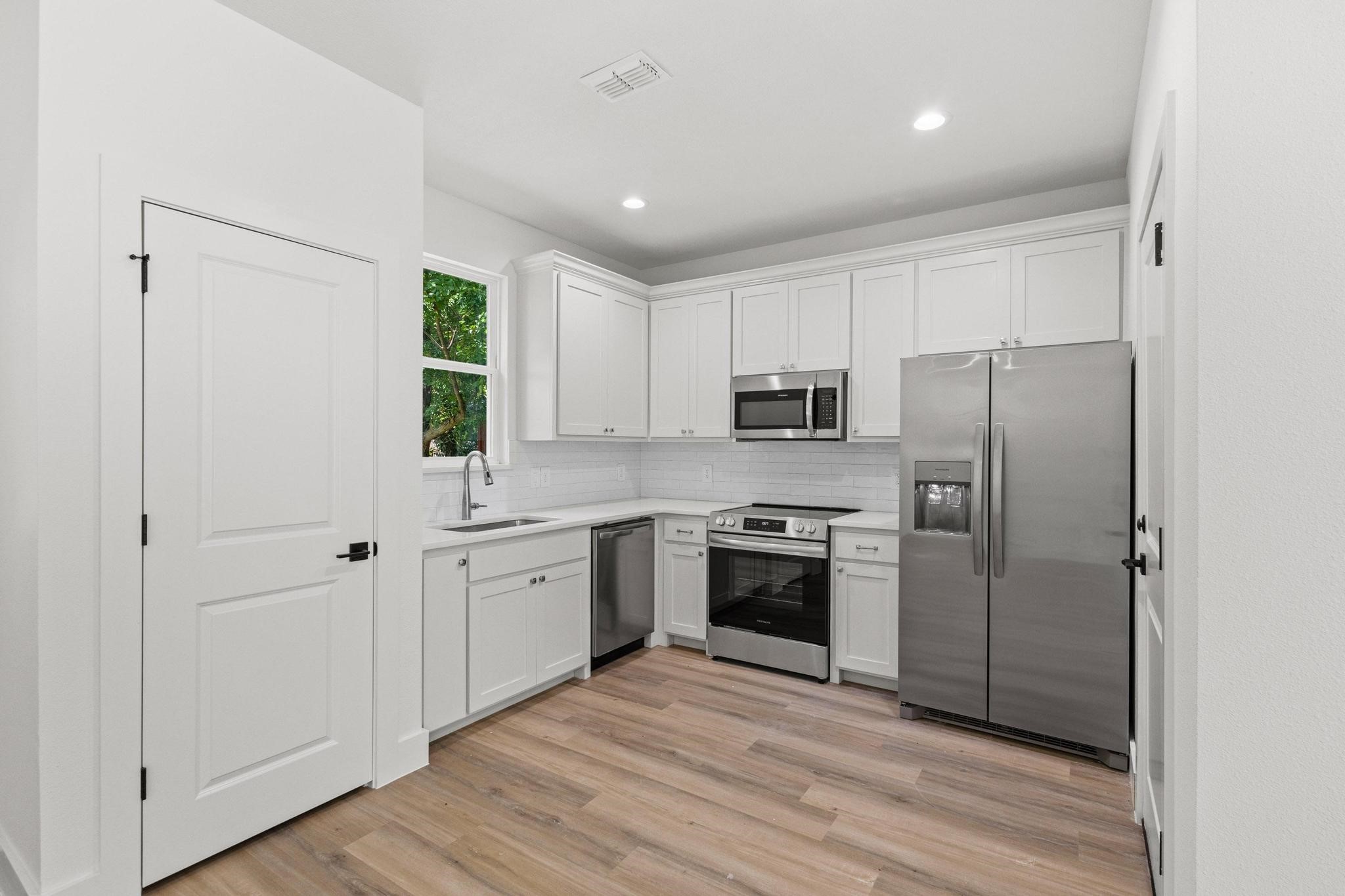 516 Florence Denison TX 75020