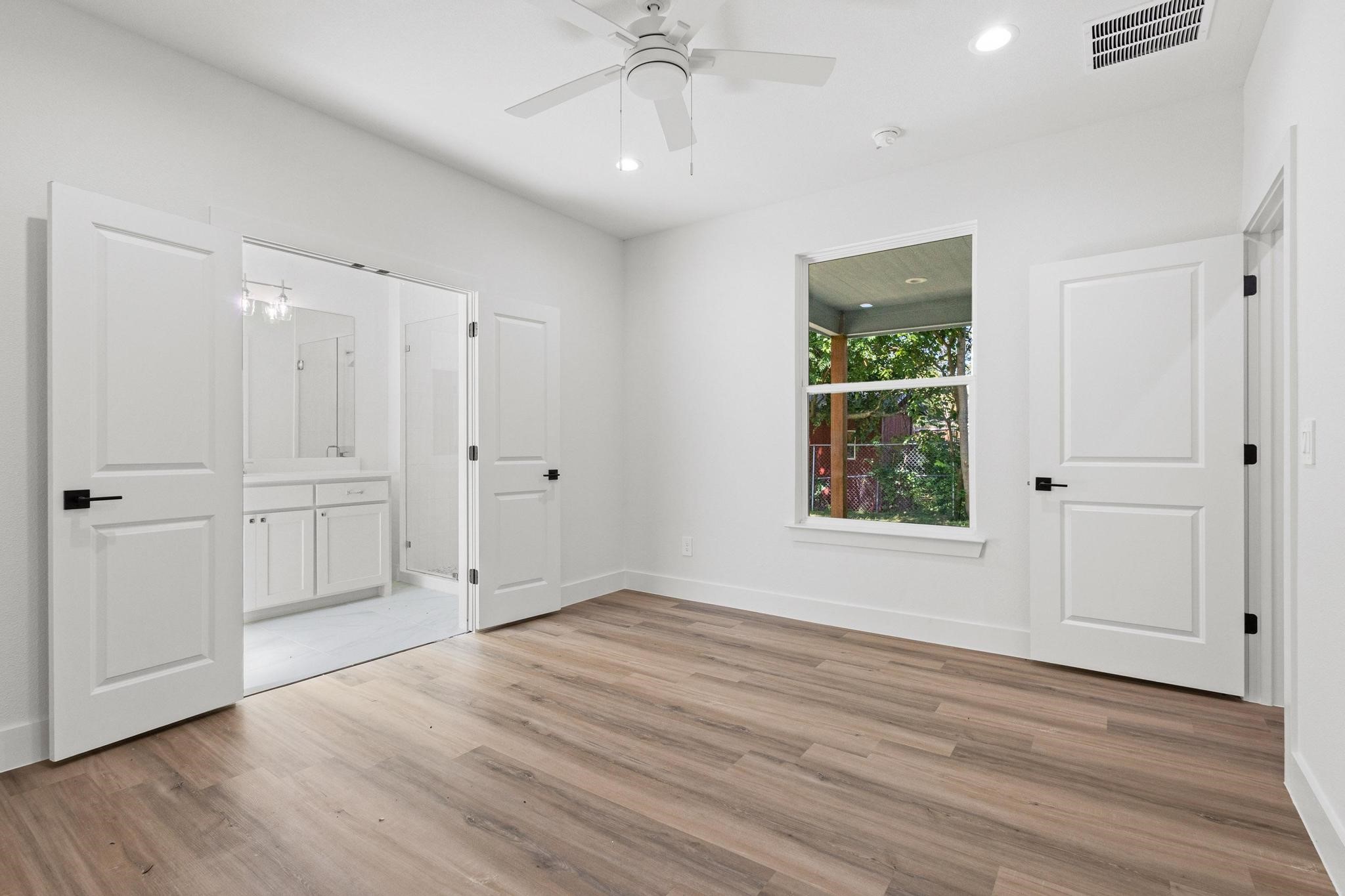 516 Florence Denison TX 75020