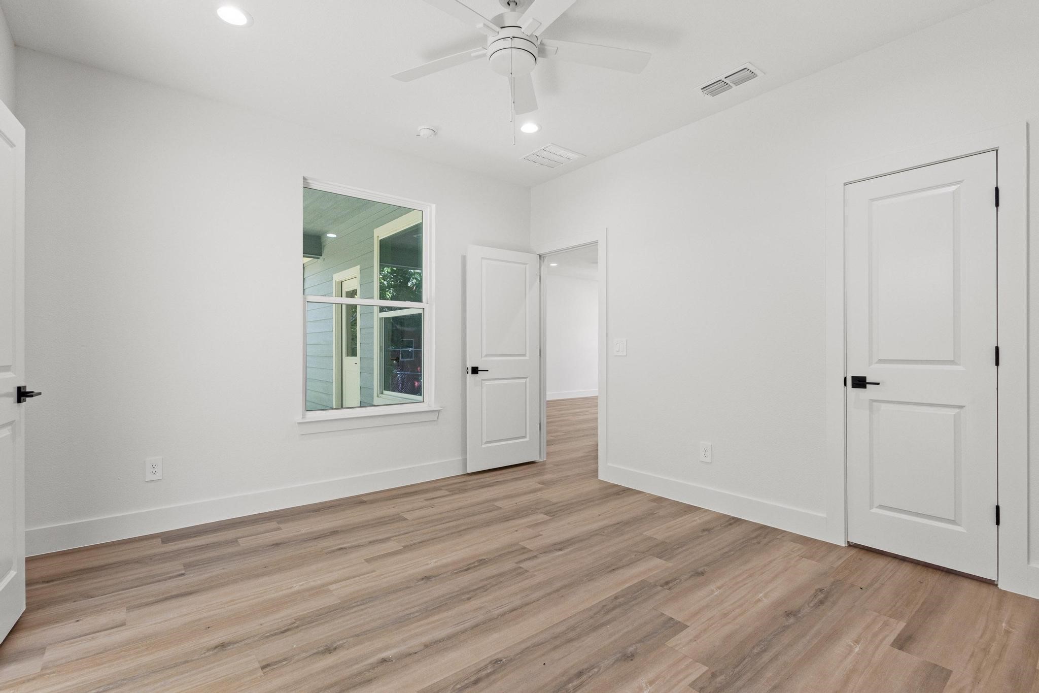 516 Florence Denison TX 75020