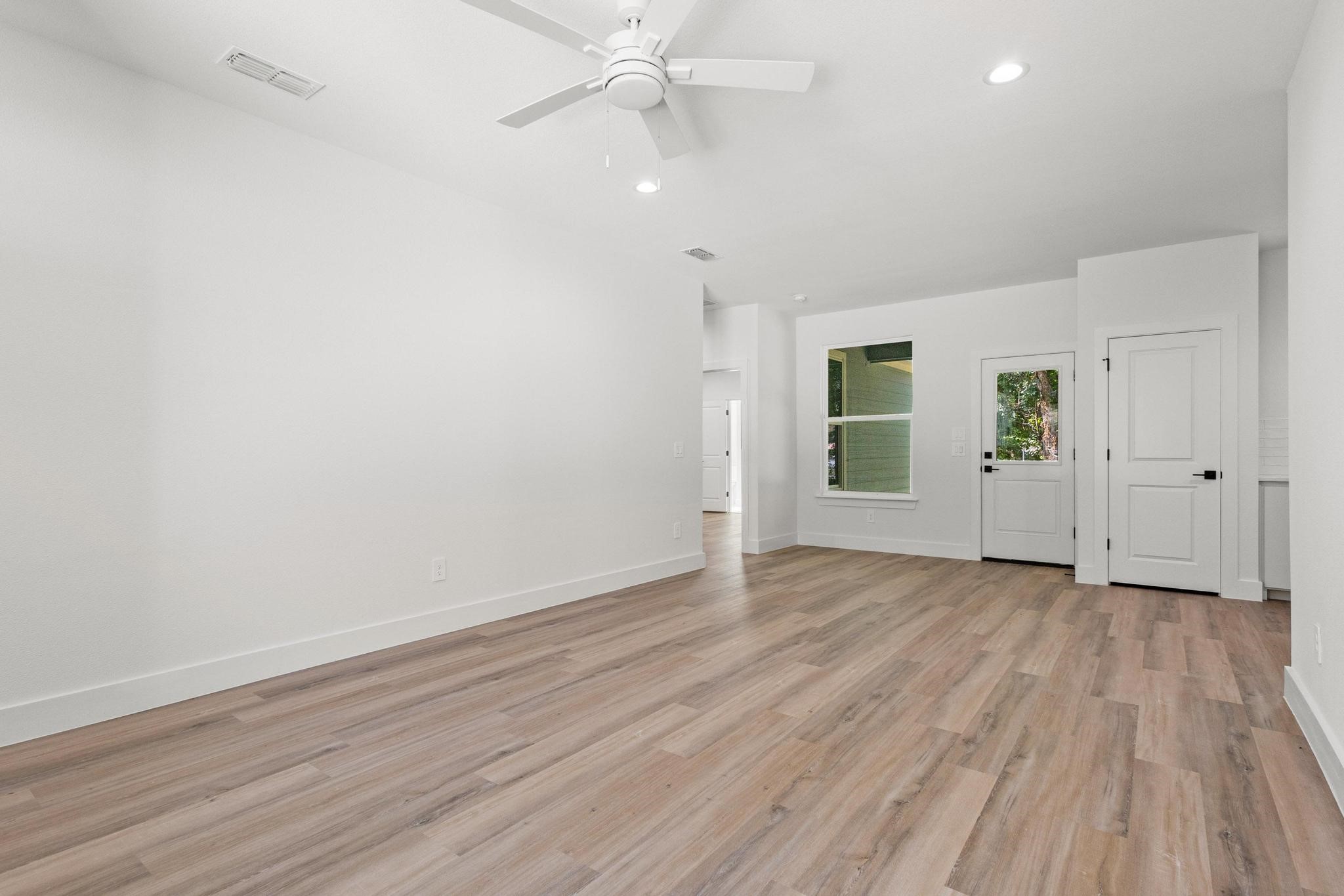 516 Florence Denison TX 75020