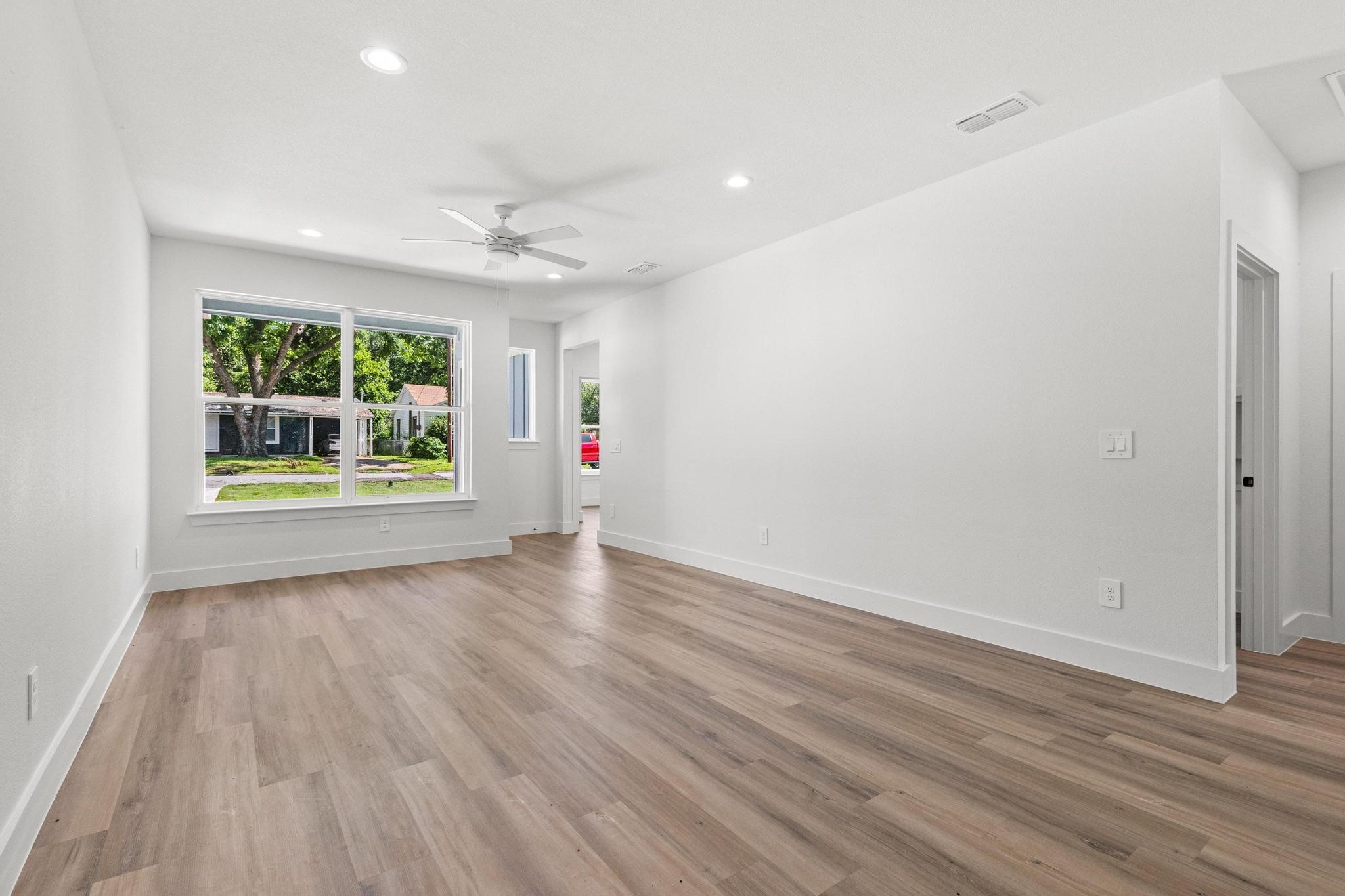 516 Florence Denison TX 75020