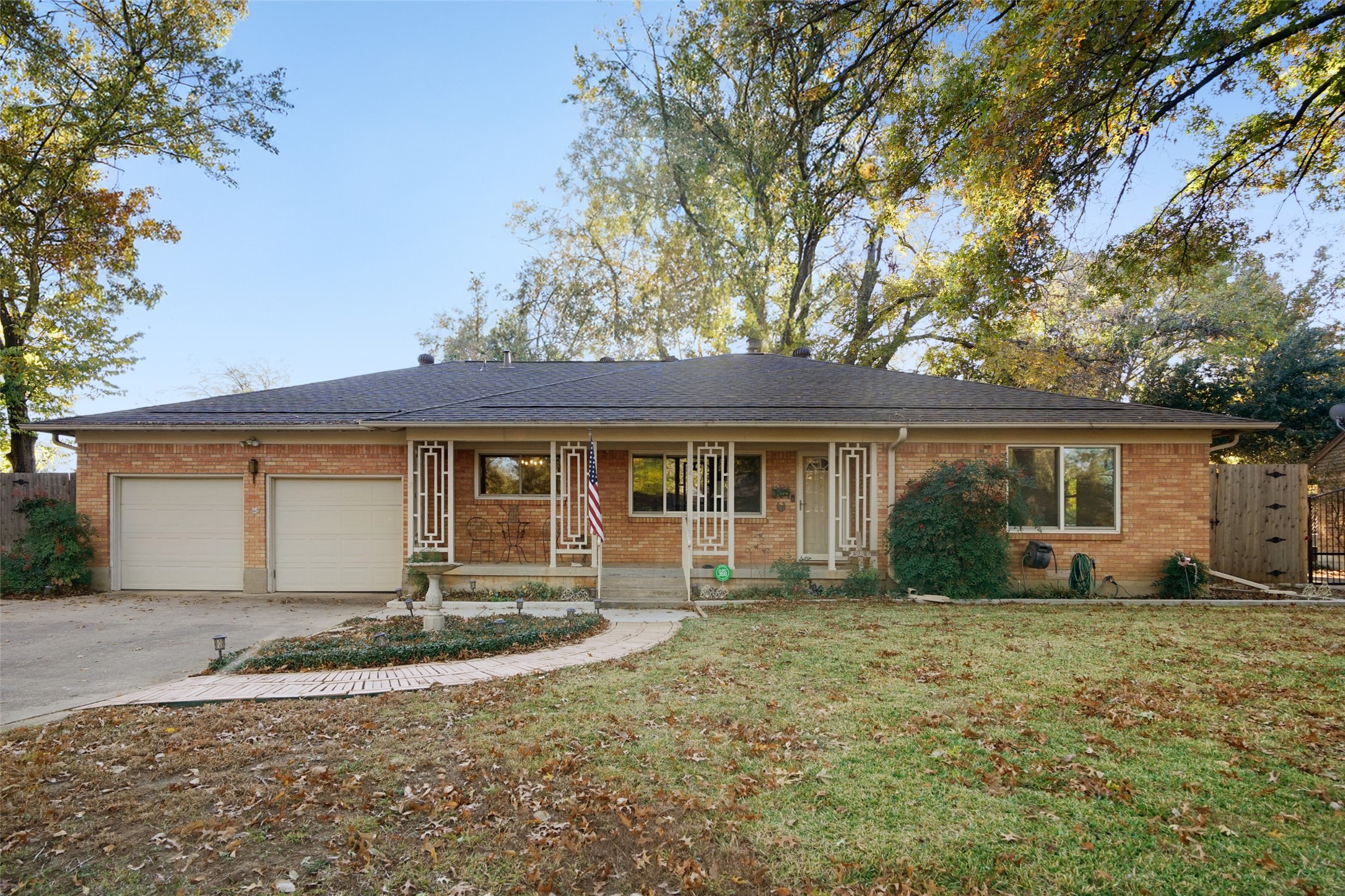 924 Cedar Springs Terrace Arlington TX 76010