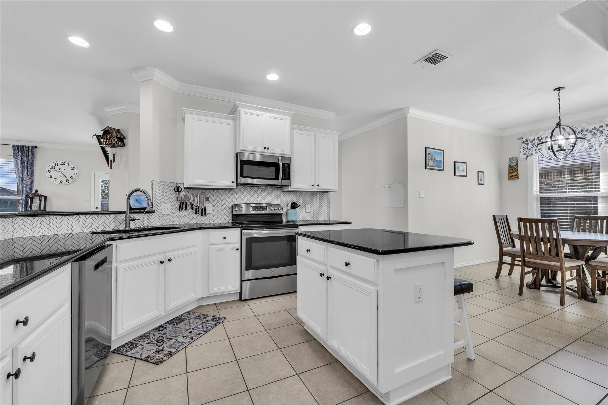 9453 Centennial Drive Waco TX 76708