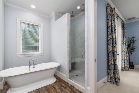 812 Baker Street Mckinney TX 75069