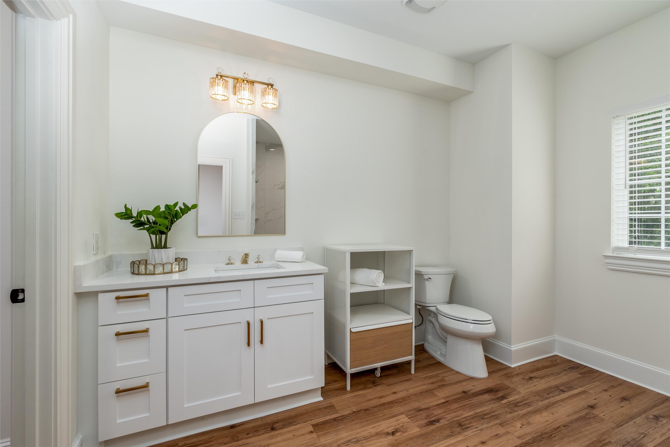 812 Baker Street Mckinney TX 75069