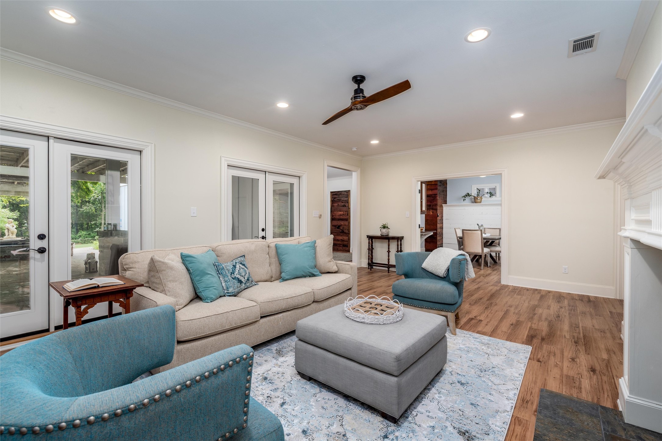 812 Baker Street Mckinney TX 75069