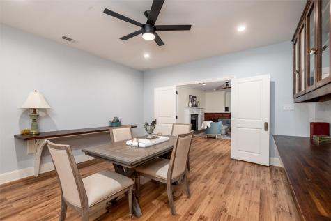 812 Baker Street Mckinney TX 75069
