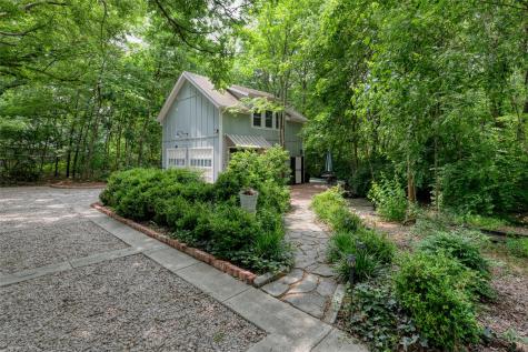 812 Baker Street Mckinney TX 75069
