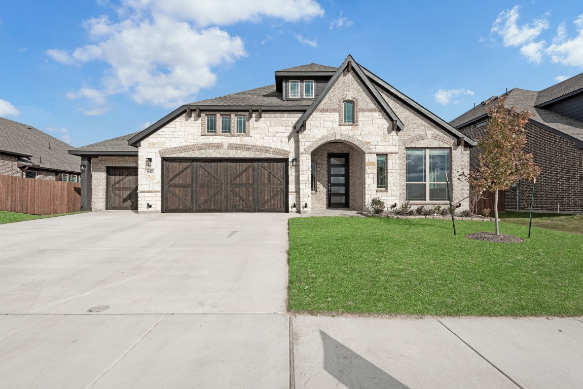 645 Winters Drive Waxahachie TX 75165