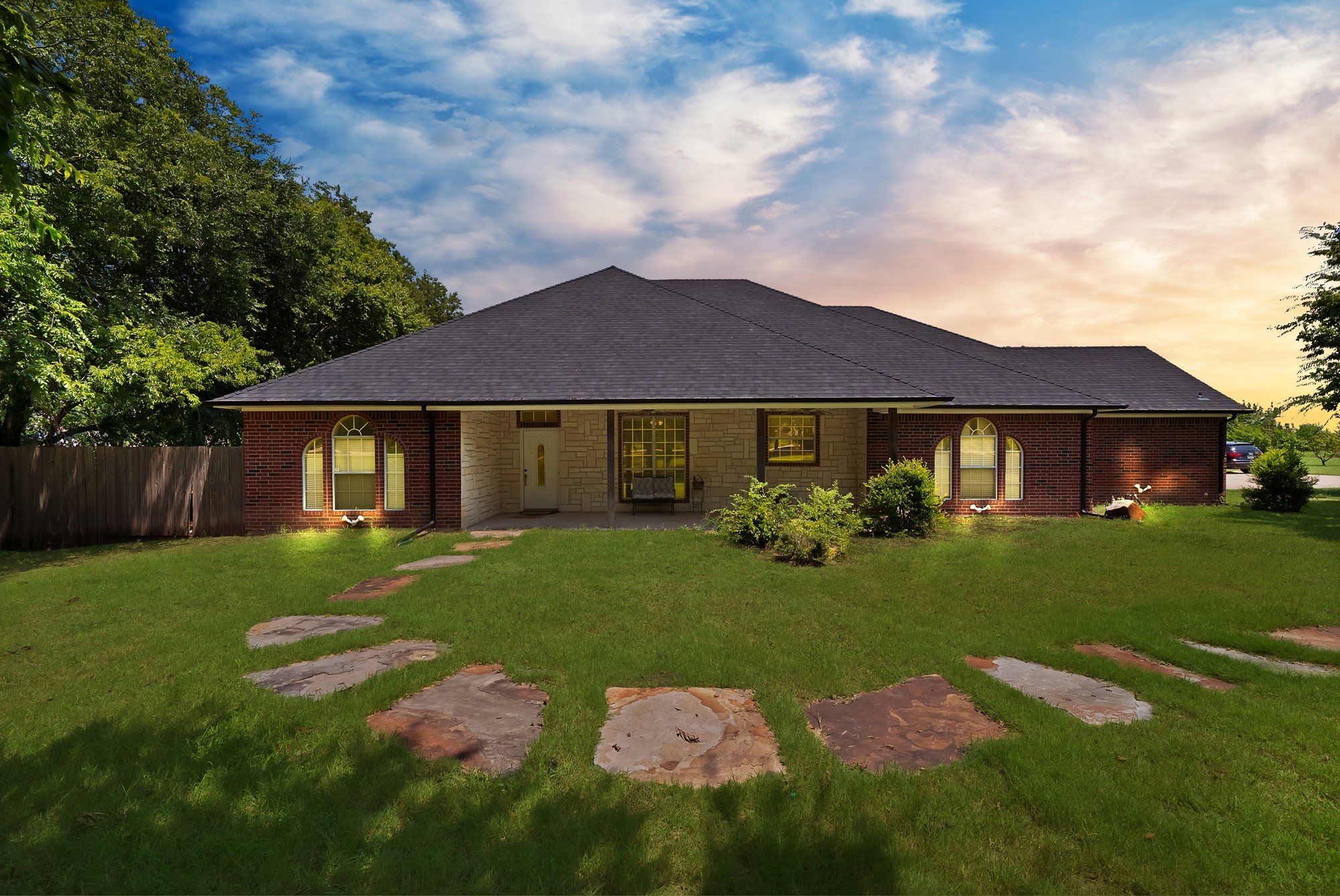 16360 University Drive Forney TX 75126