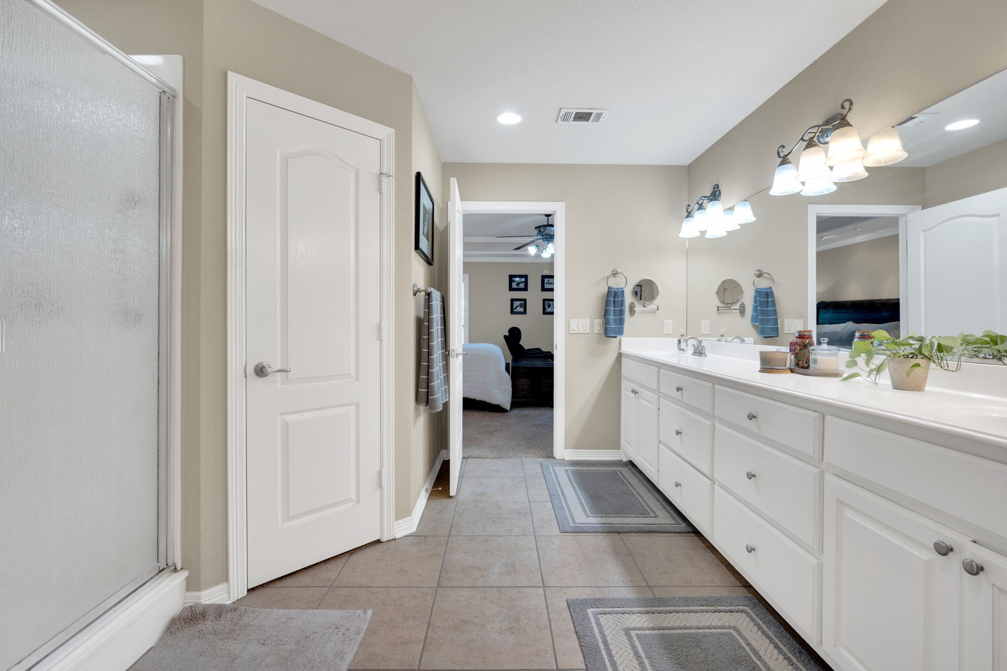 1115 Cresthaven Drive Cedar Hill TX 75104
