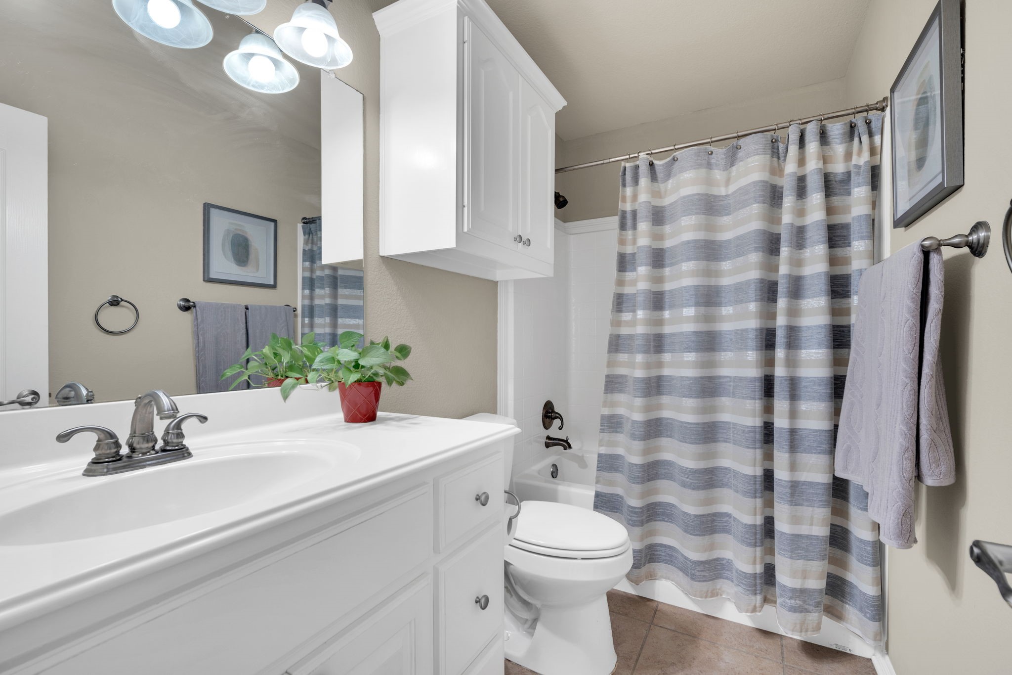 1115 Cresthaven Drive Cedar Hill TX 75104