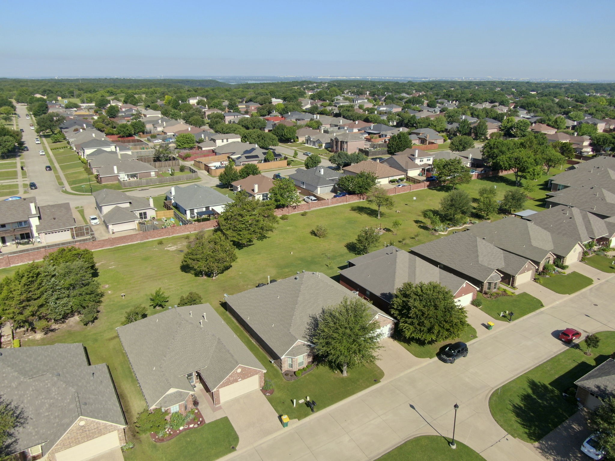 1115 Cresthaven Drive Cedar Hill TX 75104