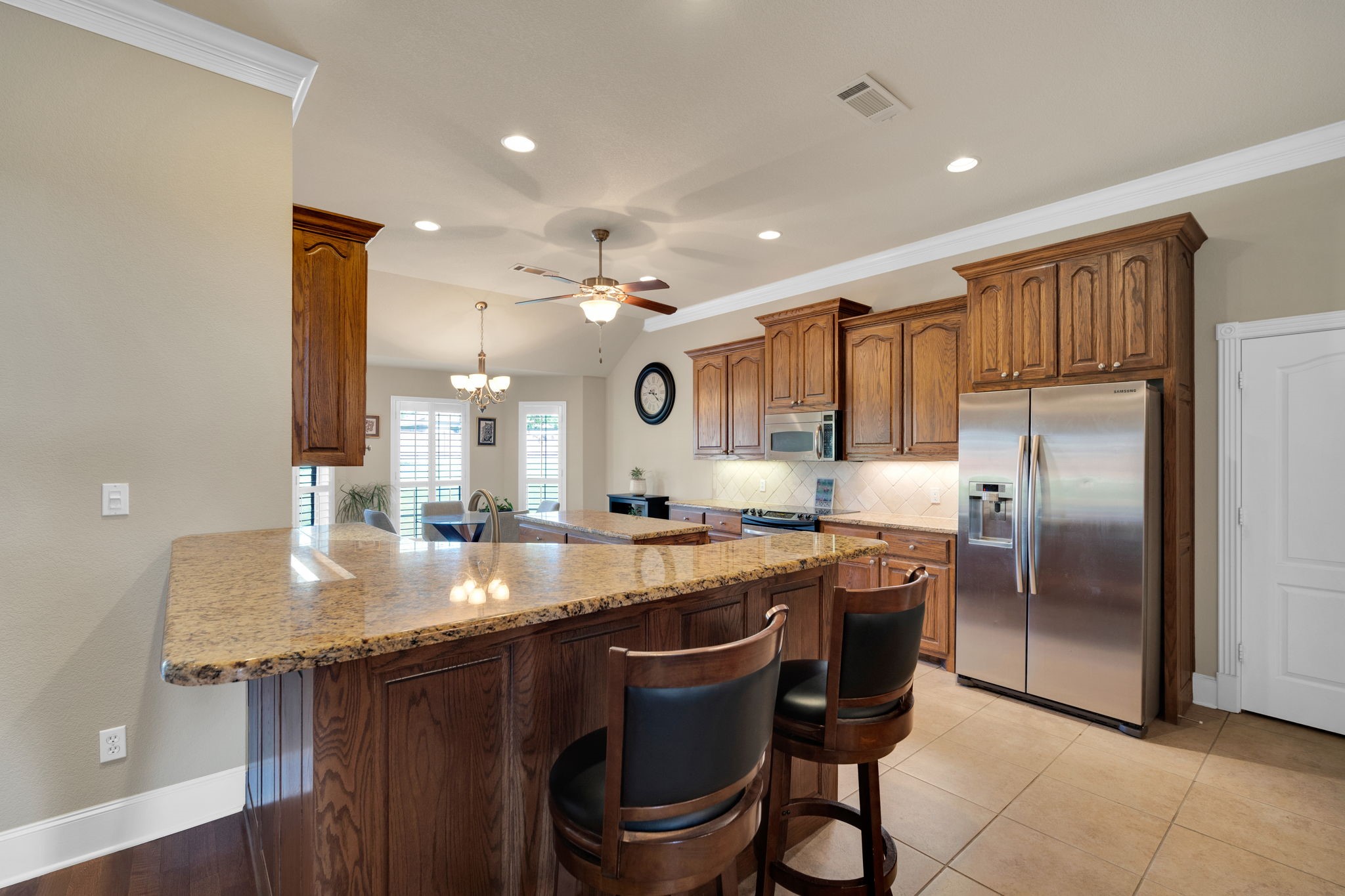 1115 Cresthaven Drive Cedar Hill TX 75104
