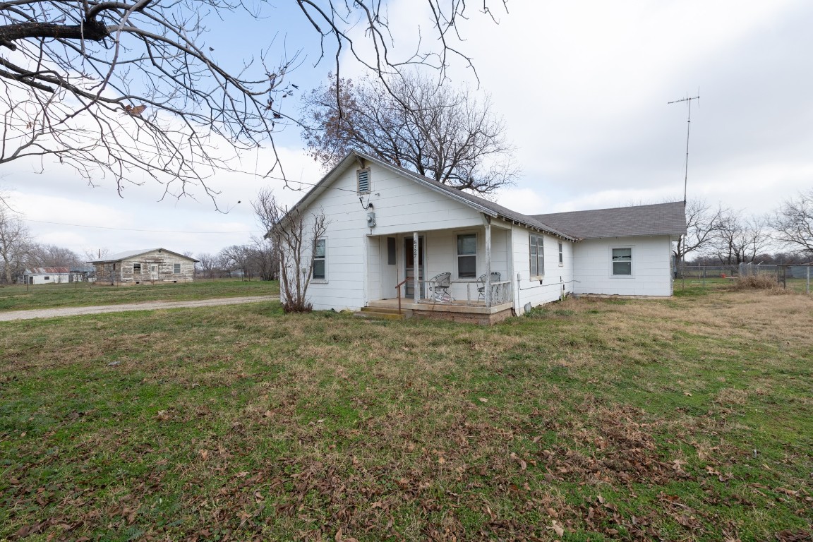 8727 Old Joy Shannon Road Henrietta TX 76365
