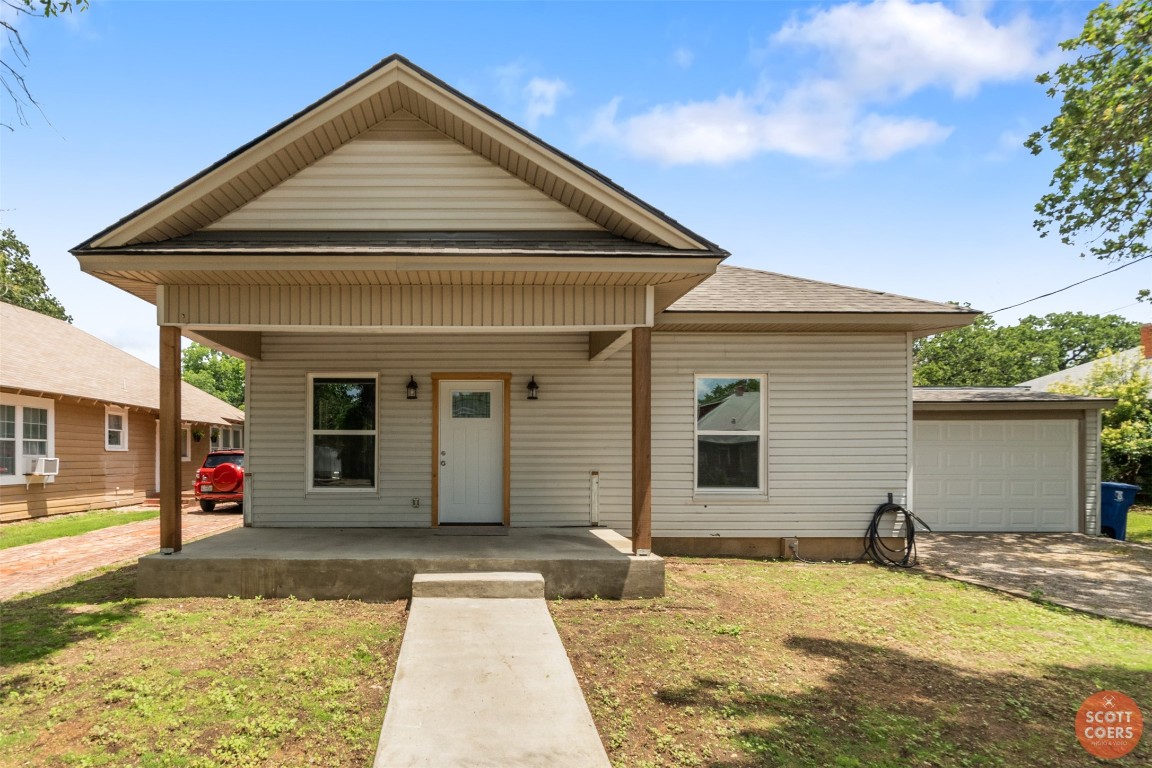 1512 Avenue C Brownwood TX 76801
