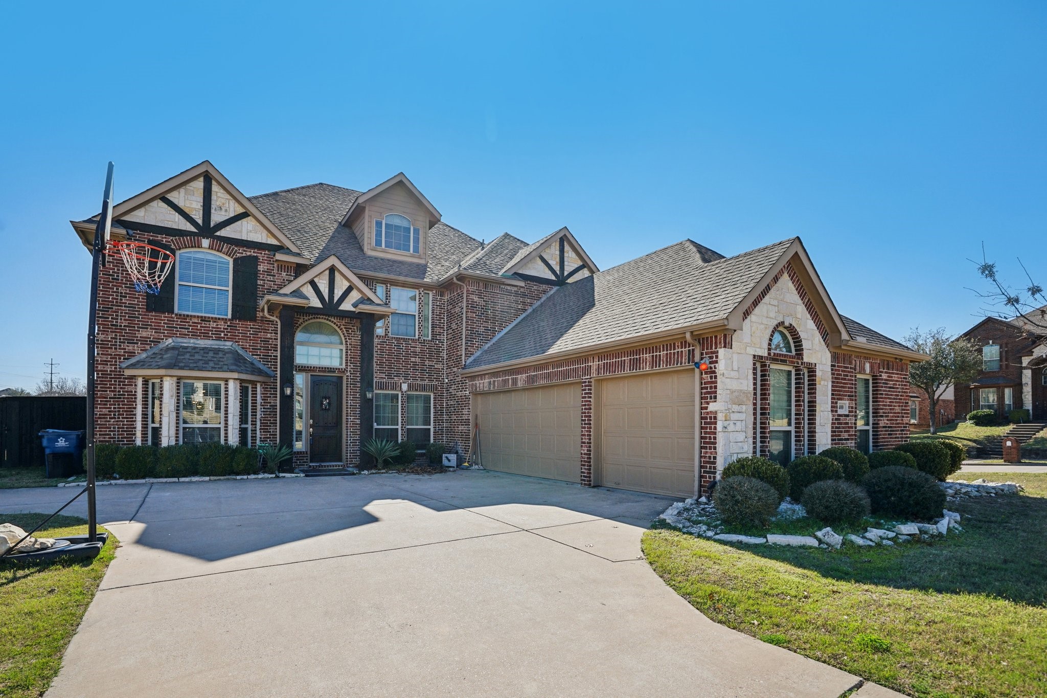 400 Shadow Creek Drive Desoto TX 75115