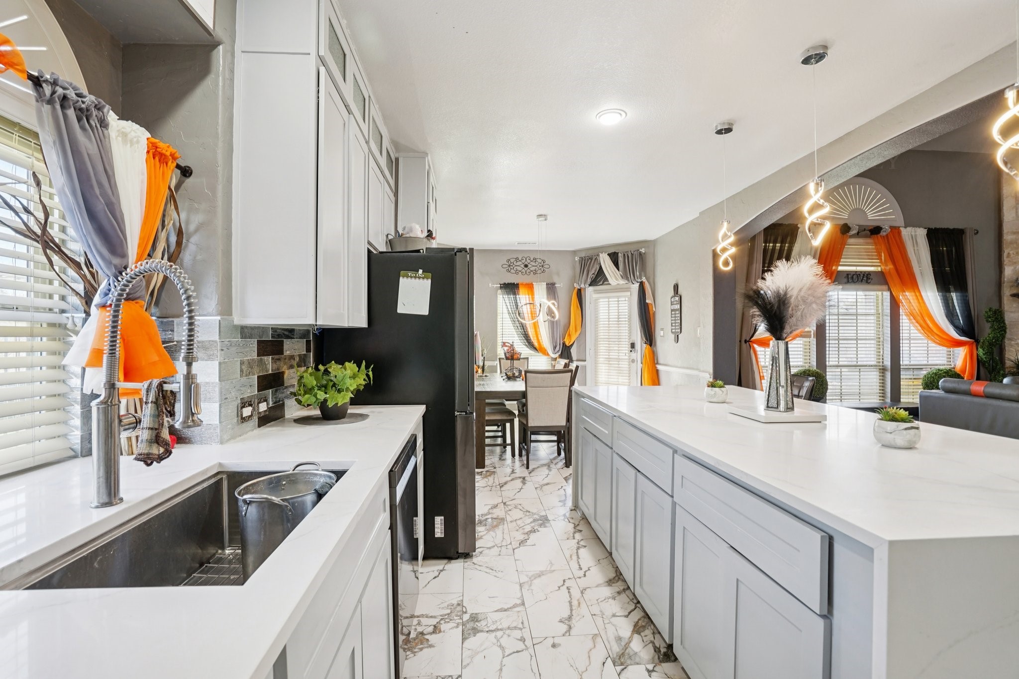400 Shadow Creek Drive Desoto TX 75115