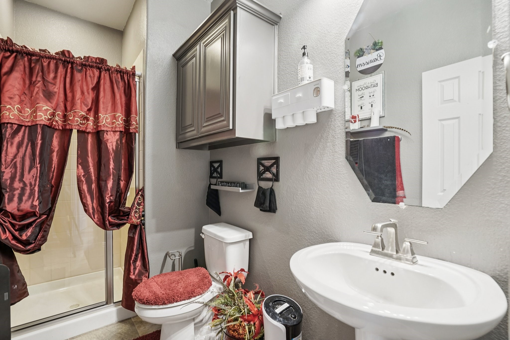 400 Shadow Creek Drive Desoto TX 75115