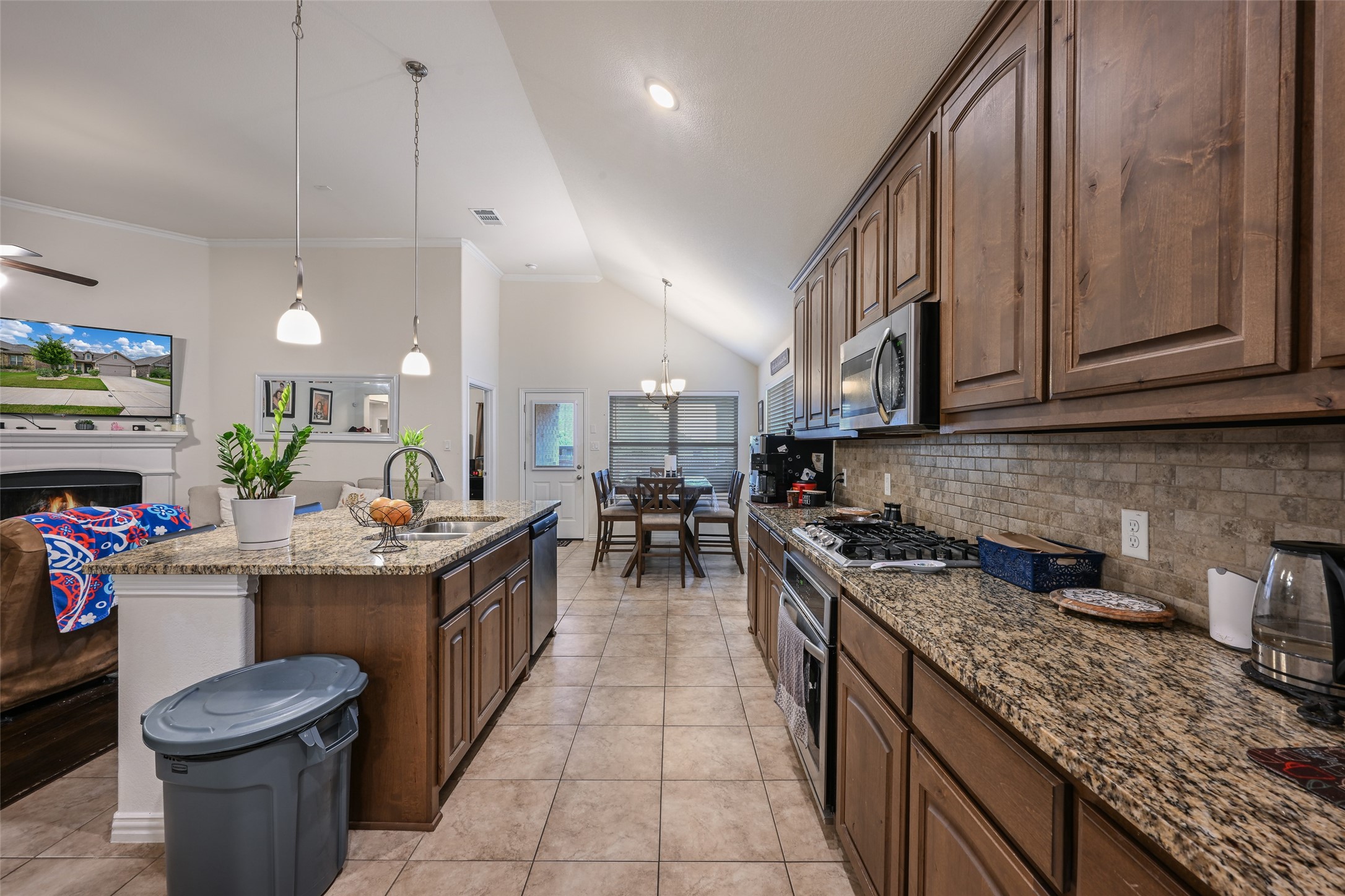 1669 Victoria Drive Fort Worth TX 76131