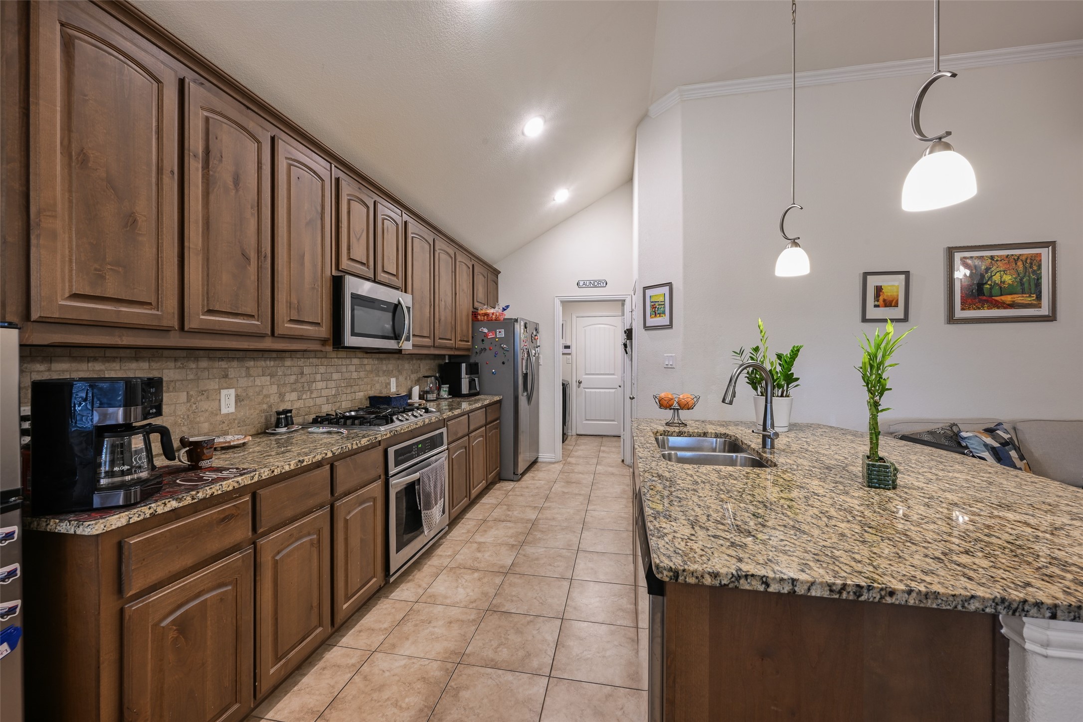 1669 Victoria Drive Fort Worth TX 76131