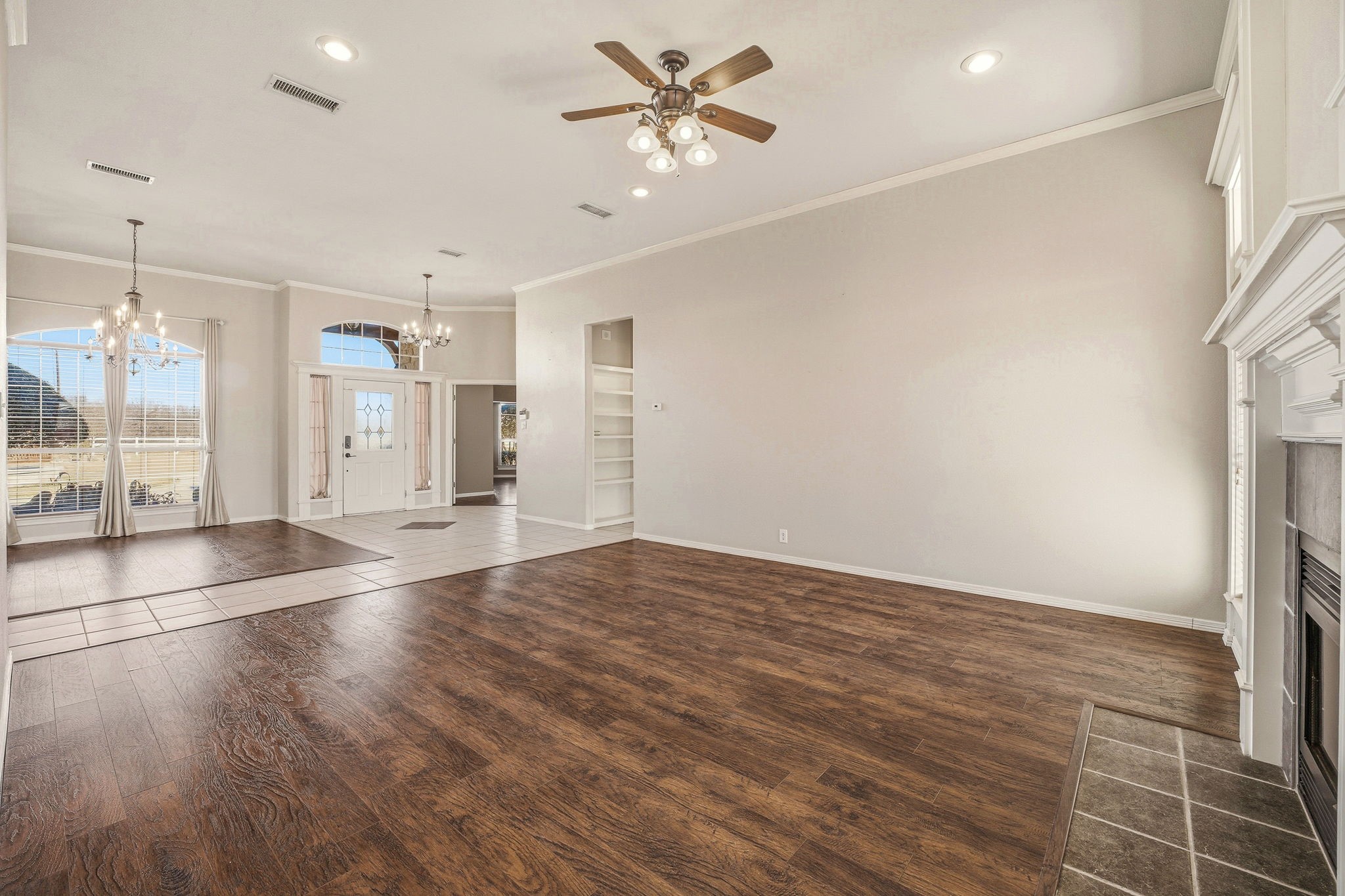 812 Alconberry Drive Crowley TX 76036