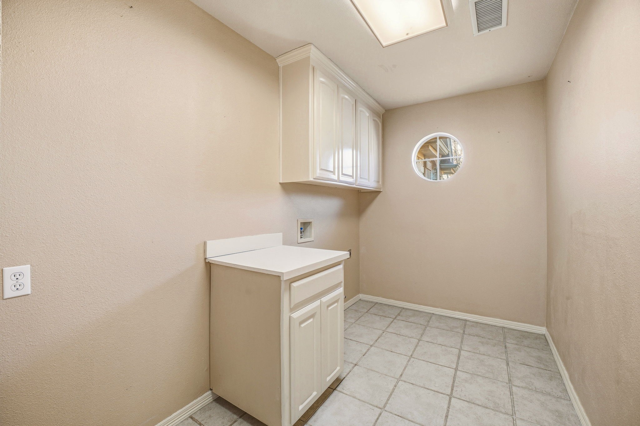 812 Alconberry Drive Crowley TX 76036