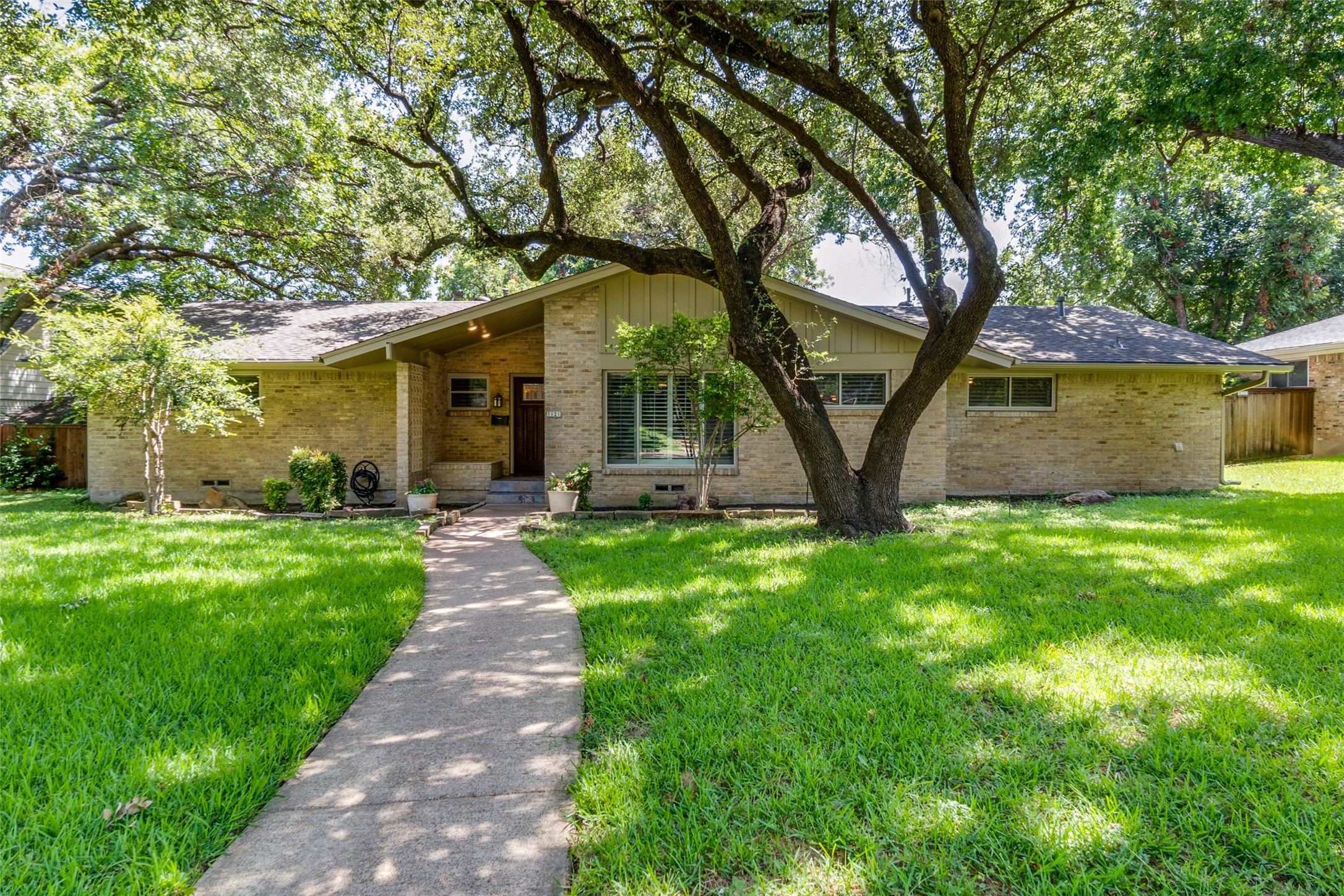 1121 Parkhaven Drive Richardson TX 75080