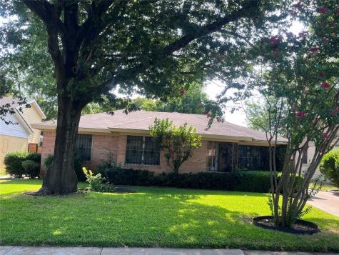 4415 Malden Lane Dallas TX 75216