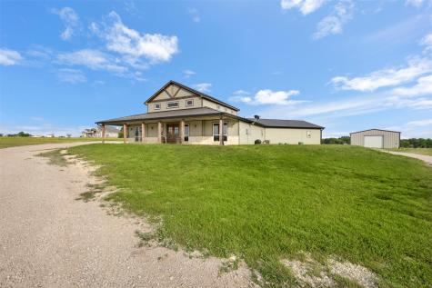 131 Angus Road Waxahachie TX 75167