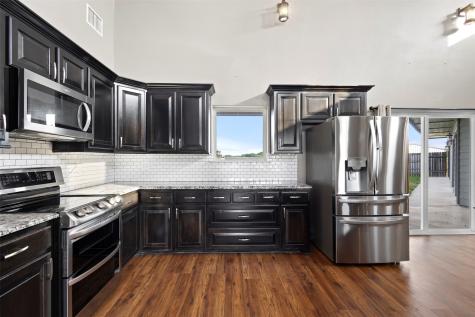 131 Angus Road Waxahachie TX 75167