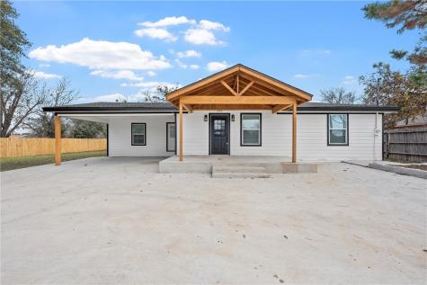 510 E 3rd Street Mcgregor TX 76657