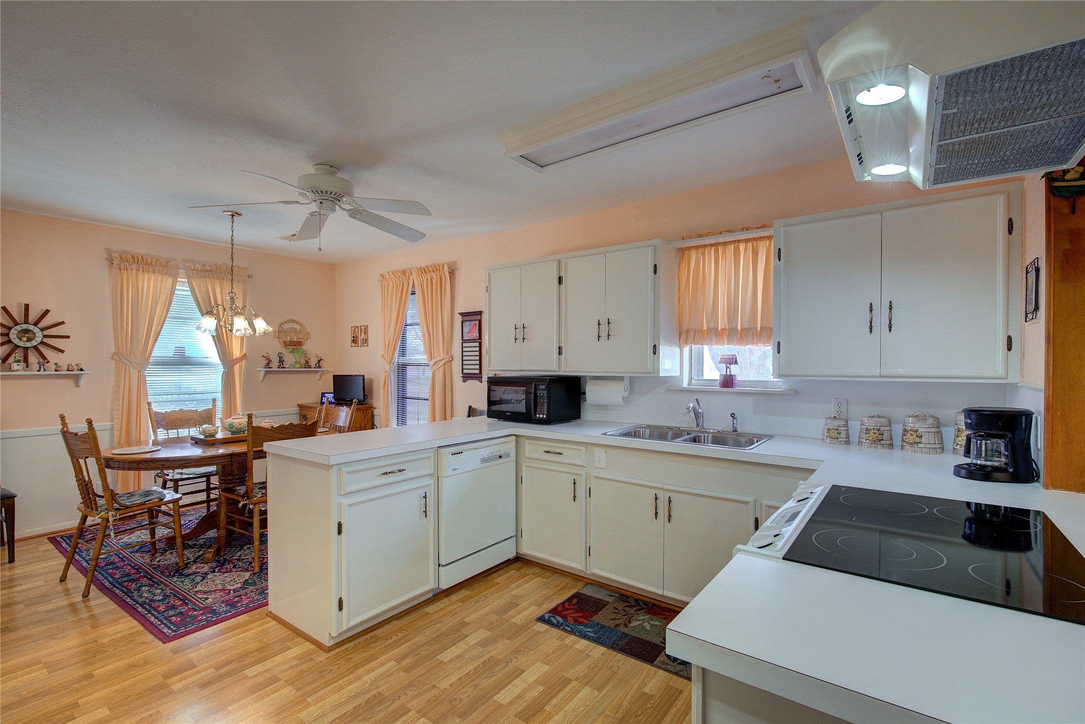 204 Garrett Avenue East Tawakoni TX 75472