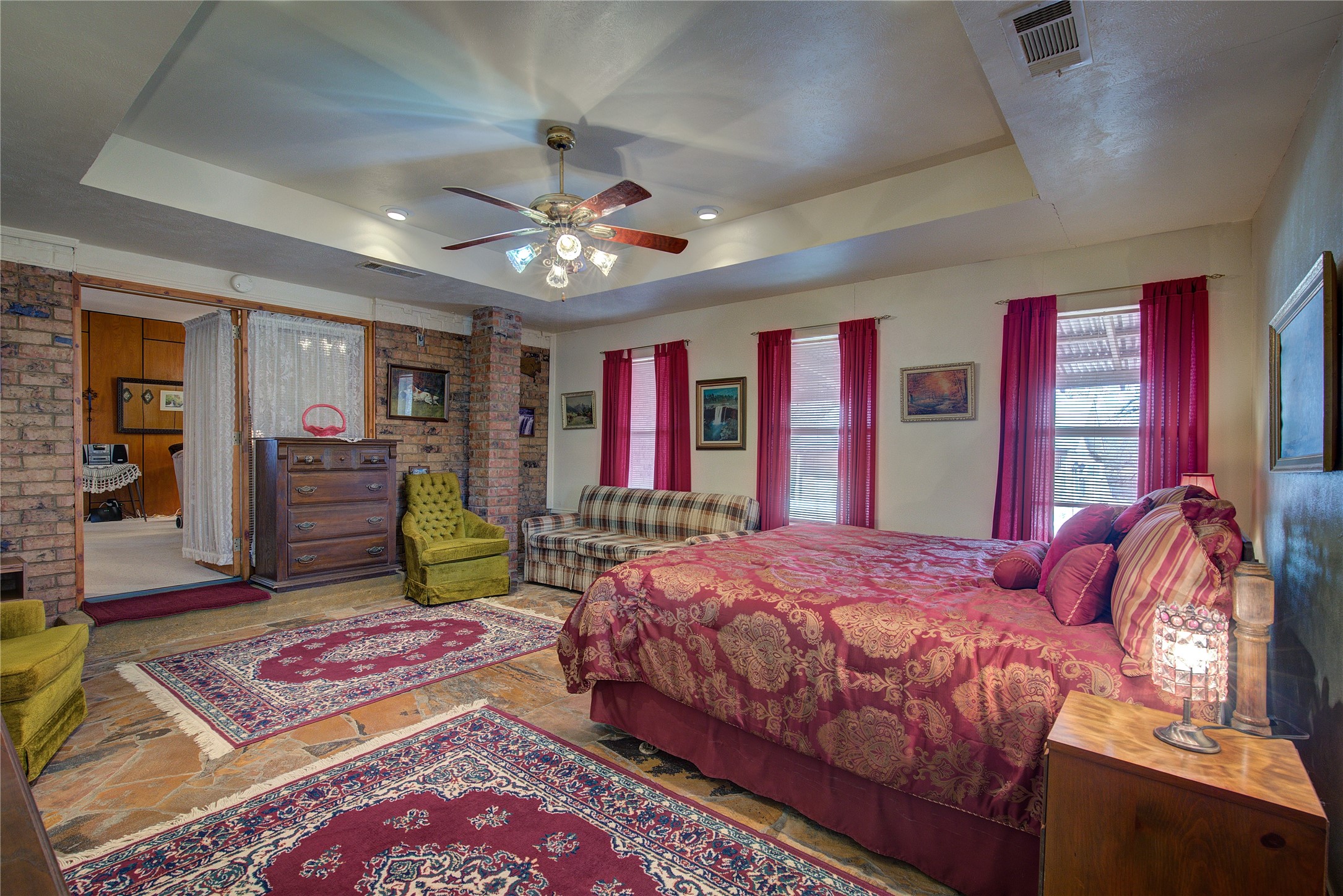 204 Garrett Avenue East Tawakoni TX 75472