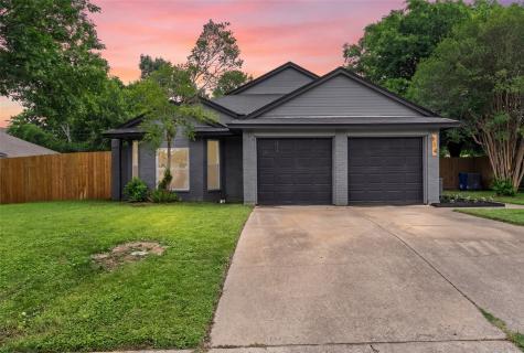 114 Hollywood Drive Glenn Heights TX 75154