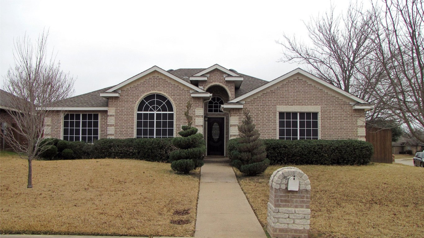 1713 Fern Drive Mansfield TX 76063