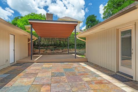 1908 Lakehill Court Arlington TX 76012