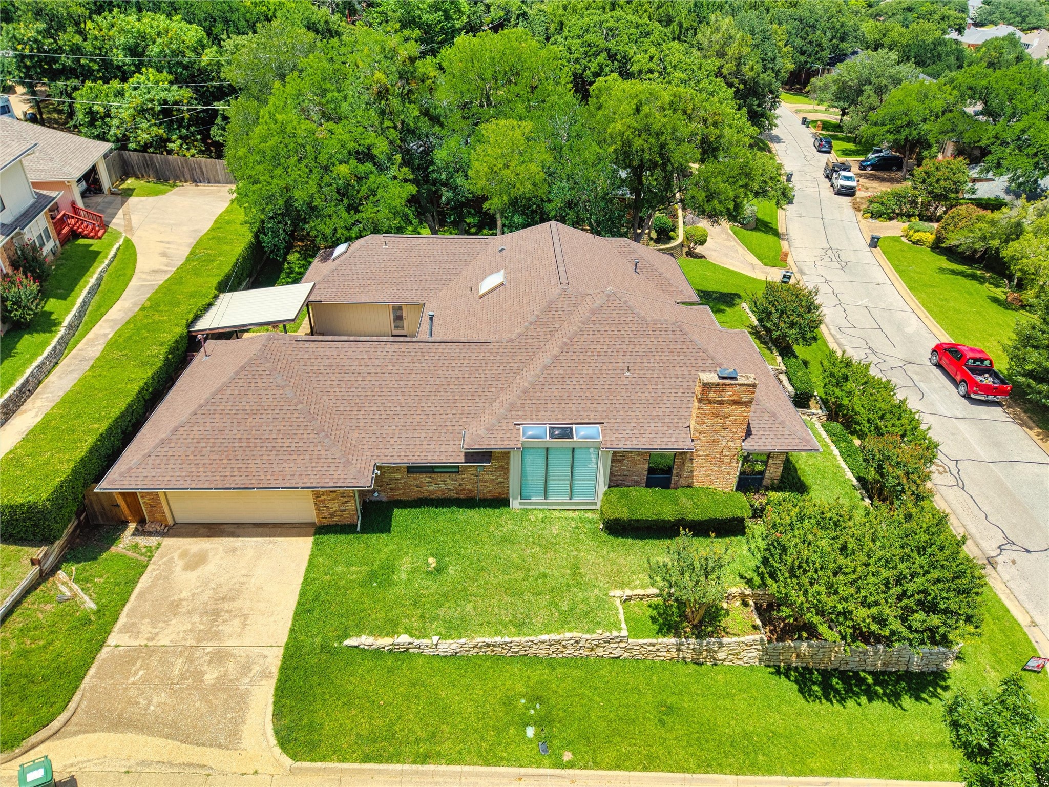 1908 Lakehill Court Arlington TX 76012