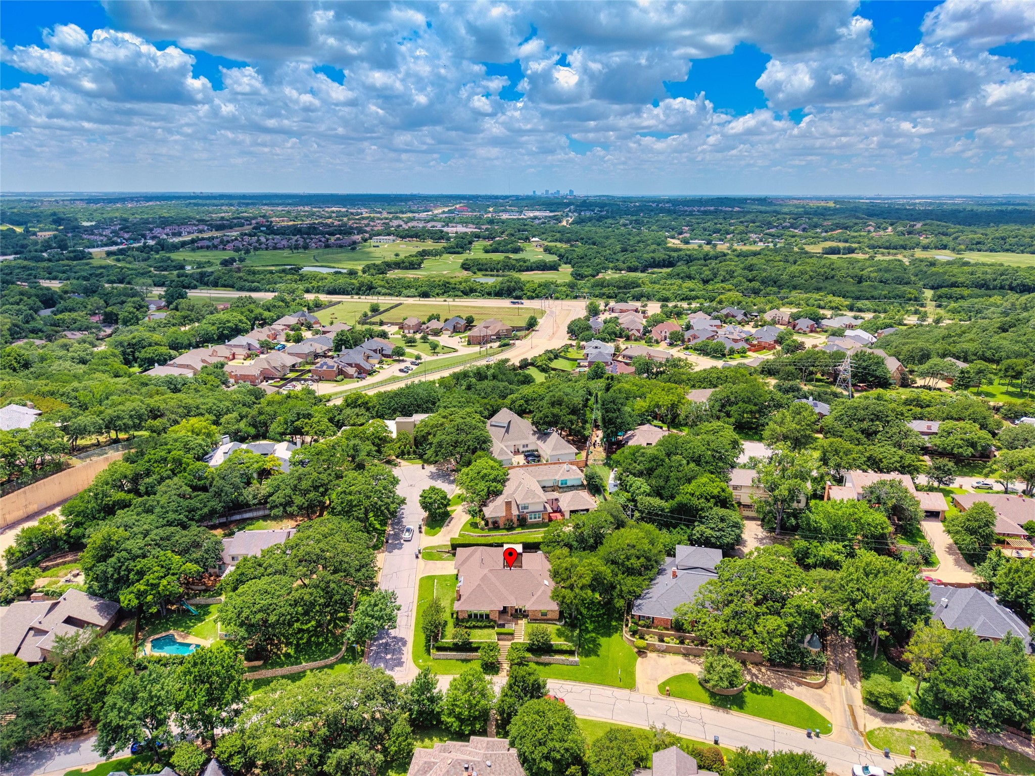 1908 Lakehill Court Arlington TX 76012