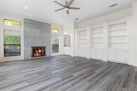 1908 Lakehill Court Arlington TX 76012